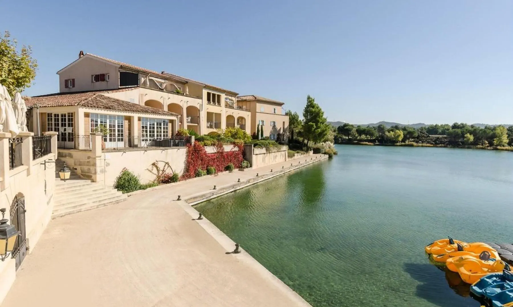Village Pont Royal En Provence - Maeva Home - Appartement Climatise Avec Grande Terrasse 4 Pieces 7 Personnes - Prestige - Super Home Mae-3801 Mallemort Francie
